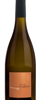 Domaine de la Louvetrie Muscadet Severe et Maine Sur Lie Haute Tradition 2015 on Sale